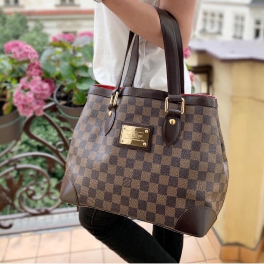 Louis Vuitton Hampstead MM Demier Ebene Brown and Red Tote Bag